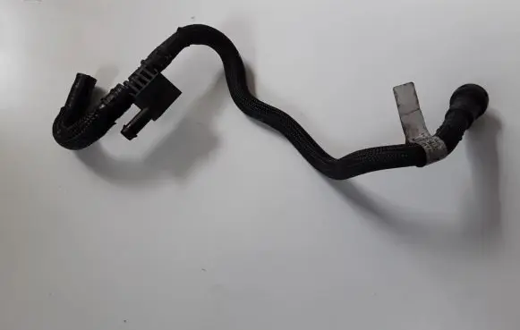 BMW 5 F10 F11 Brake vacuum hose/pipe 858179201