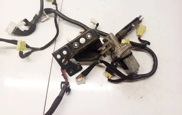 Hyundai Santa Fe Seat adjustment motor 88080CM540