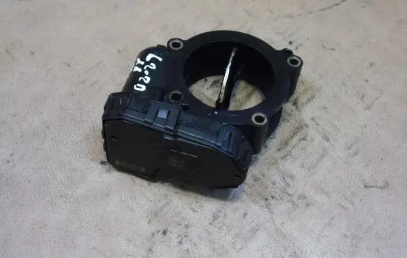 Mercedes-Benz E W212 Throttle valve A6510900270