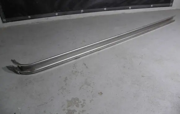 Volkswagen Crafter Sliding door bottom rail 7C0843872M