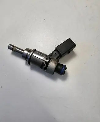 Audi A6 S6 C6 4F Fuel injector 06E036C 0844251 270705