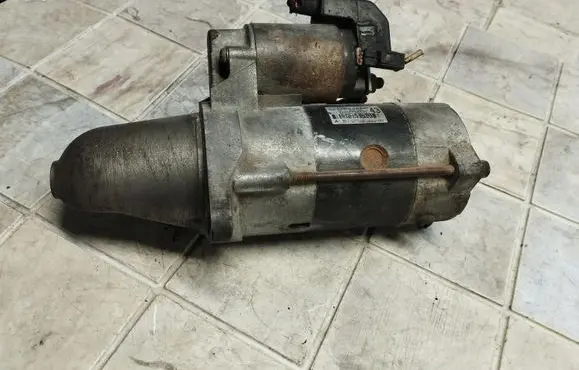 Subaru Outback Starter motor 23300AA620 M002T89071