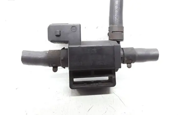 Volvo V60 Vacuum valve 70316303