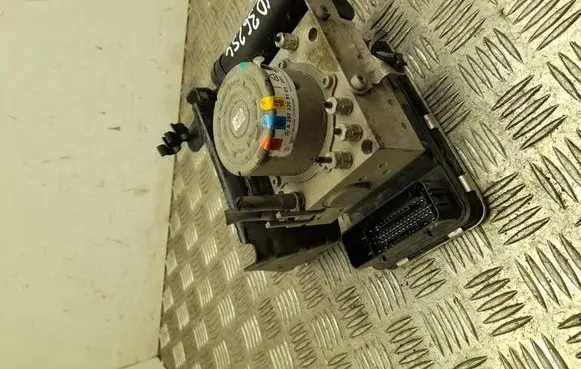 Mercedes-Benz EQE v295 ABS Pump A2973209101