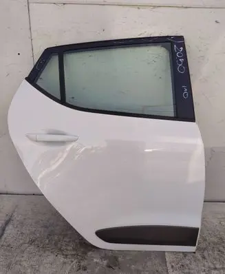 Hyundai i10 Rear door