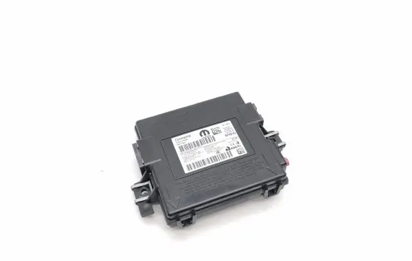 Chrysler Pacifica Keyless (KESSY) go control unit/module P68500152AA 68500152AA 030723087A