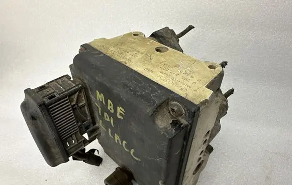 Mercedes-Benz E W210 ABS Pump 0265217007 6680813082 0024319712J