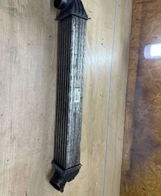Mini One - Cooper Coupe R56 Intercooler radiator 0000638 G1327006 27512777