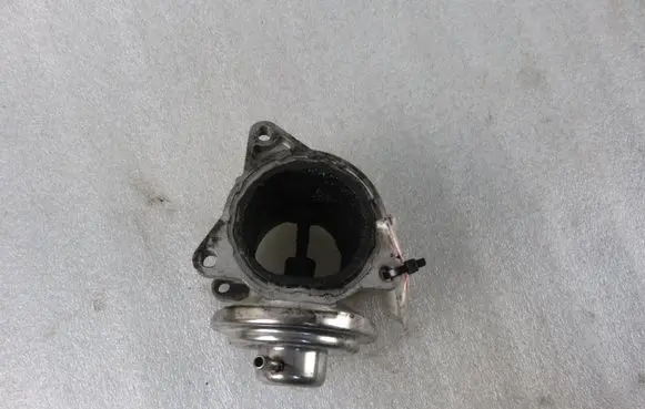 Mitsubishi Outlander EGR valve 724809160