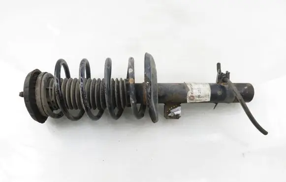 Peugeot 2008 I Front shock absorber with coil spring 