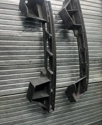 Volkswagen Caddy Front bumper mounting bracket 1T0807890B 1T0807889B