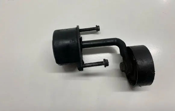 BMW X3 E83 Generator/alternator belt tensioner 11287786880