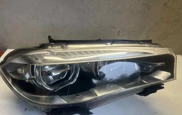 Headlight/headlamp