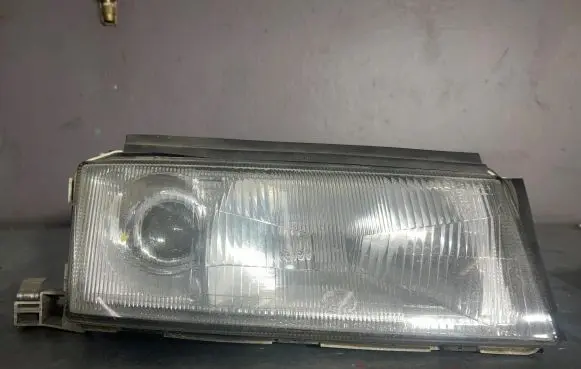 Skoda Octavia Mk2 (1Z) Headlight/headlamp 24608600