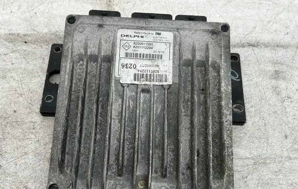 Nissan NV400 Engine control unit/module 8200911560 8201112294