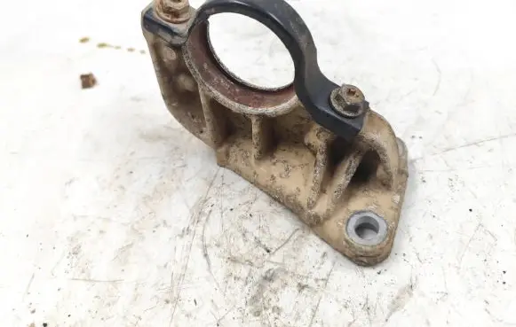 Renault Modus Driveshaft support bearing bracket 8200286041