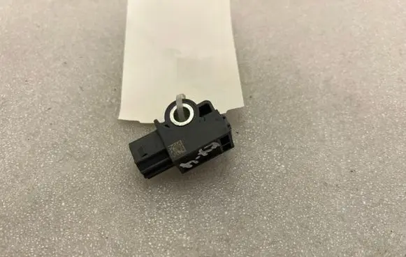 KIA Sportage Airbag deployment crash/impact sensor 95920B4000