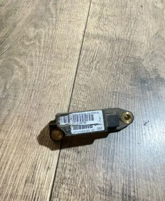 Mercedes-Benz C W203 Airbag deployment crash/impact sensor 0018204426 2191222728