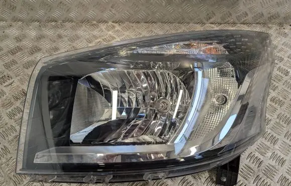 Renault Trafic III (X82) Headlight/headlamp 260600500R