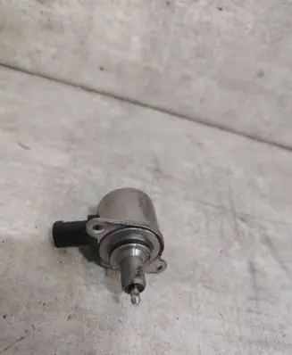 BMW 5 F10 F11 Hydraulic servotronic pressure valve 7882840118 TM6670