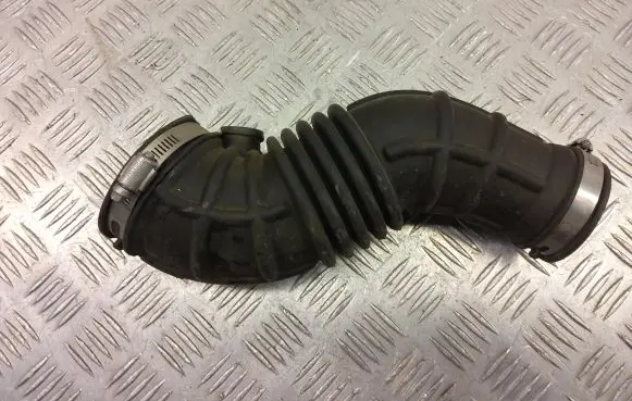 Ford Kuga II Turbo air intake inlet pipe/hose FV419F805AF