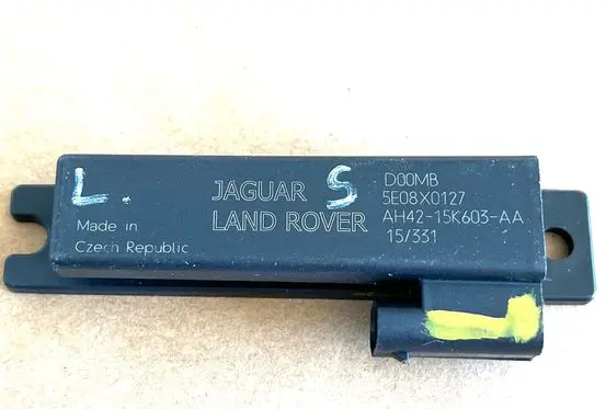 Land Rover Range Rover Sport L494 Keyless system antenna 5E08X0127 AH4215K603AA 3031271001