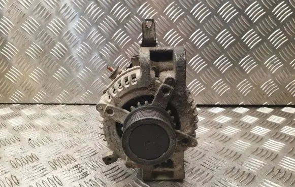 Toyota Avensis T250 Generator/alternator