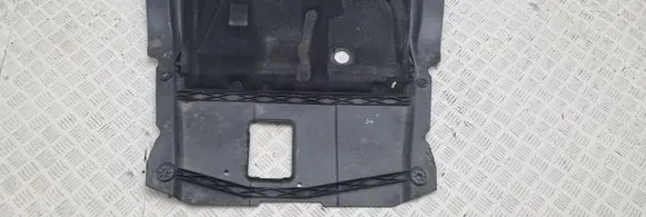Dacia Sandero Engine splash shield/under tray 758904911R