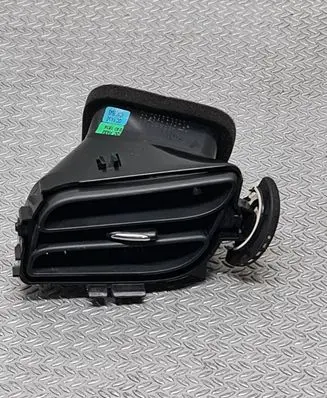 Citroen C3 Dashboard side air vent grill/cover trim A1092112 0128