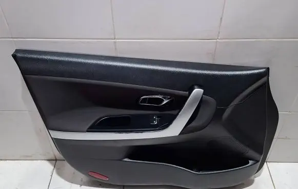 KIA Ceed Front door card panel trim