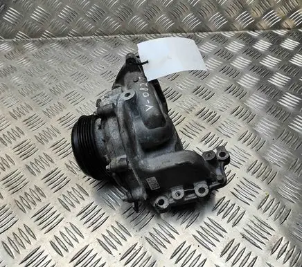 Mercedes-Benz Sprinter W907 W910 Water pump A6542004100