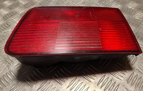 BMW 5 E39 Tailgate rear/tail lights 8361674 80819990956 301242