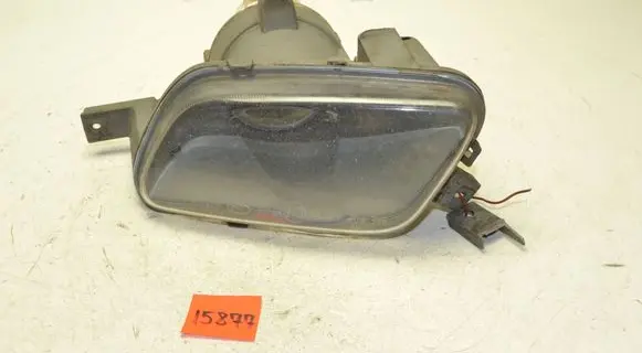 Volvo V70 Front fog light 8693347 7258