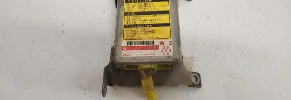 Subaru Impreza I Airbag control unit/module 98221FA101 1523002150