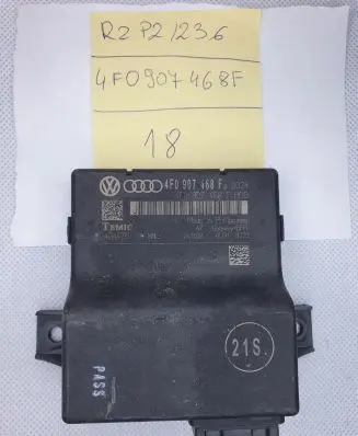 Audi A6 S6 C6 4F Gateway control module 4F0907468F