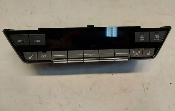 Audi Q4 Sportback e-tron Climate control unit 89A820043DJLK01