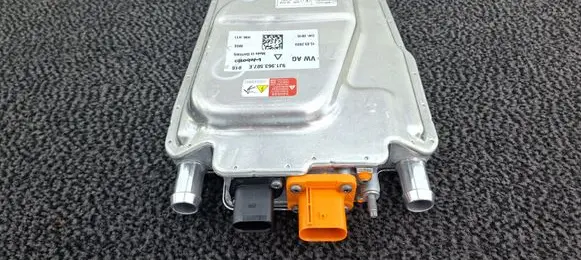 Porsche Taycan 9J1 Auxiliary heating control unit/module 9J1963507E 122R00055