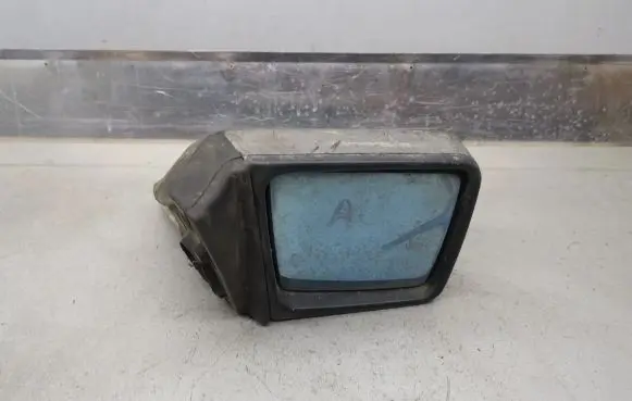 Mercedes-Benz 190 W201 Front door electric wing mirror 2018102016