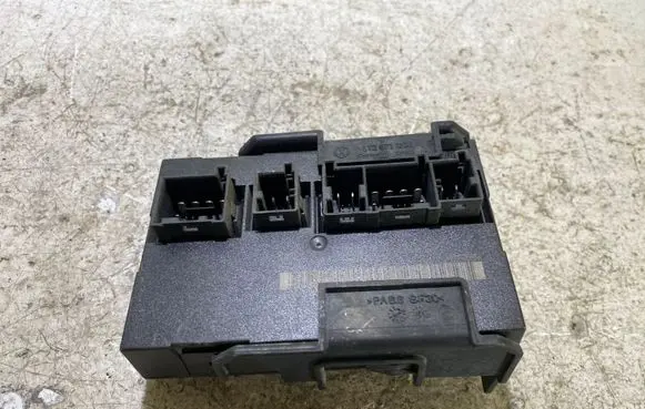 Volkswagen PASSAT B6 Comfort/convenience module 1K0959433CP