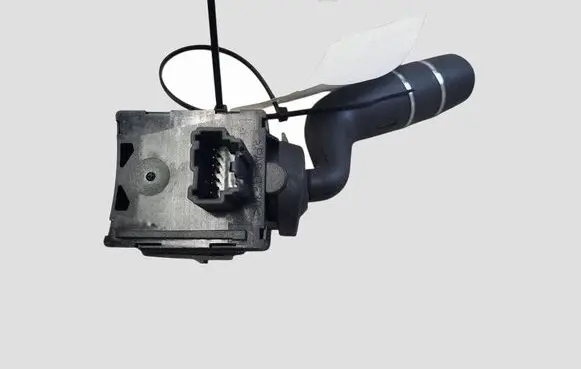 Jaguar XF X250 Indicator stalk 8W8313335AA