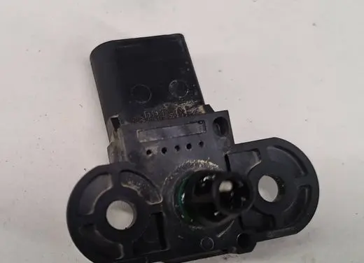 Volkswagen PASSAT B6 Air pressure sensor 0261230031 211210T0425F