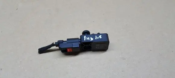 Opel Insignia A Airbag deployment crash/impact sensor 13502341 343149712