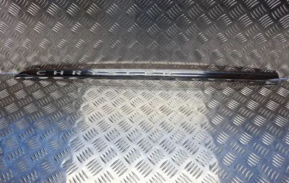 Chrysler Town u0026 Country V Front door trim (molding) 05182599AA