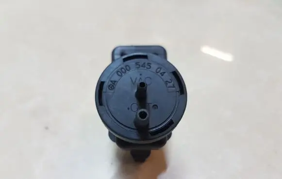 Mercedes-Benz ML W163 Vacuum valve A0005450427 4715396