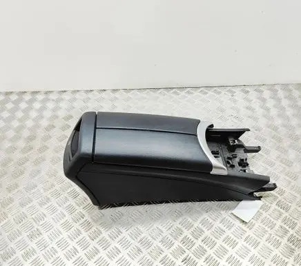 Mercedes-Benz C W205 Armrest A2056801205