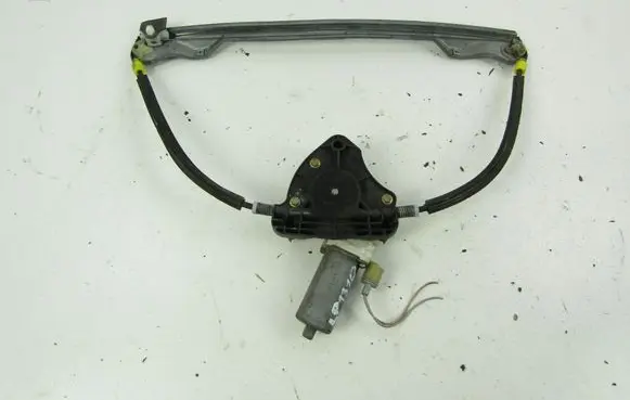 Renault Clio II Front door window regulator with motor 