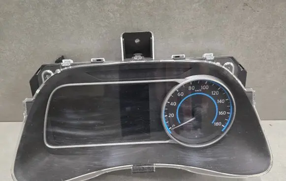 Nissan Leaf II (ZE1) Speedometer (instrument cluster) 248105SH1C 892111SN0