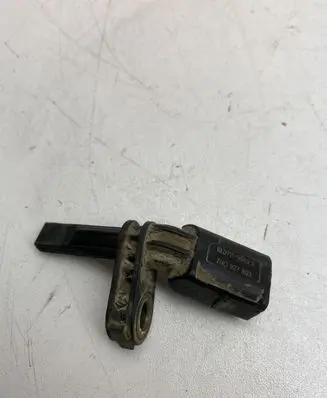 Volkswagen PASSAT B6 ABS brake wheel speed sensor 10071150693