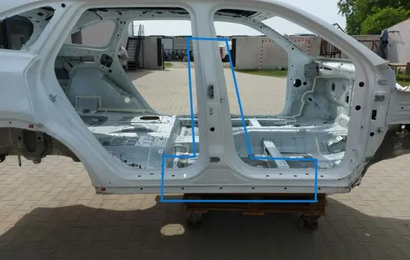 KIA Sorento IV Pillar (middle) 