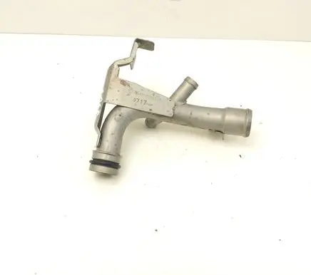 Nissan Navara D23 Engine coolant pipe/hose 210477770R